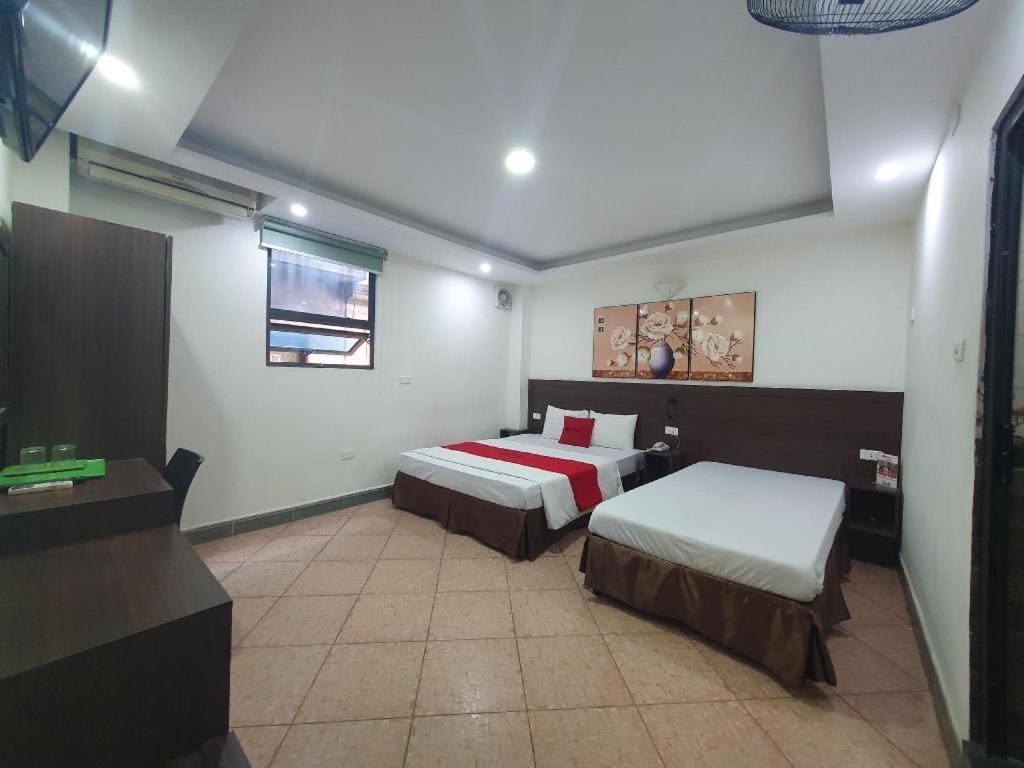 Ha Noi Vang Hotel Hoang Ngan Hanoi Exterior photo